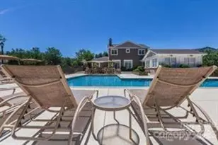 700 Vista Lake Dr, Candler, NC 28715 - Photo 16