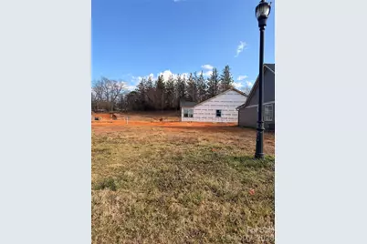 829B Wynnshire Drive #Lot 58 Unit B, Hickory, NC 28601 - Photo 6