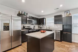 4113 Prusik Ln, Charlotte, NC 28269 - Photo 12