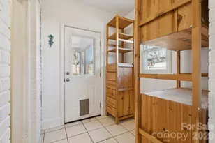 1127 Westchester Blvd, Charlotte, NC 28205 - Photo 16