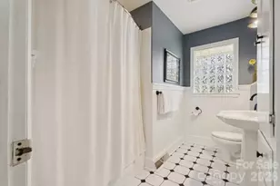 1127 Westchester Blvd, Charlotte, NC 28205 - Photo 16