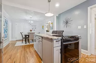 1127 Westchester Blvd, Charlotte, NC 28205 - Photo 12