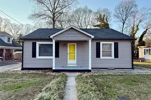 225 Hickory Dr, Mooresville, NC 28115 - Photo 1