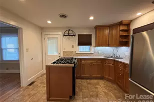 225 Hickory Dr, Mooresville, NC 28115 - Photo 8