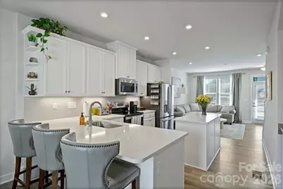 4732 Chastain Avenue, Charlotte, NC 28217 - Photo 6