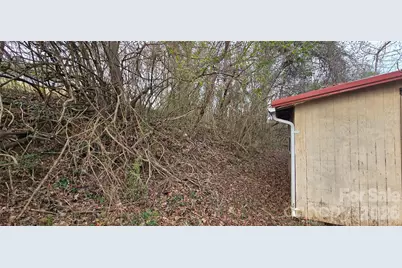 117 Greenvalley Place NE, Lenoir, NC 28645 - Photo 10