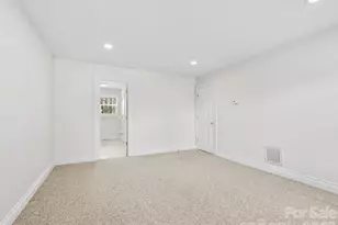 29 Shady Pines Dr, Asheville, NC 28805 - Photo 18