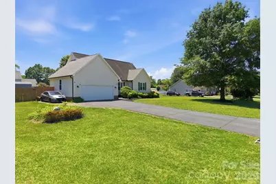 245 Castle Keep Road, Salisbury, NC 28146 - Photo 6