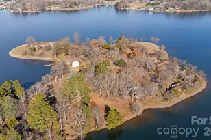 6692 Valwood Rd, Conover, NC 28613 - Photo 4