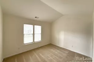 3038 Uxbridge Woods Ct, Charlotte, NC 28205 - Photo 10