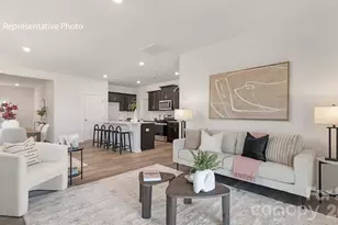 2801 Frances View Ln, Lincolnton, NC 28092 - Photo 4