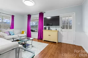 23 Maxwell Rd, Asheville, NC 28805 - Photo 6