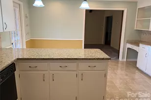 1429 Westmoreland Dr, Lancaster, SC 29720 - Photo 10