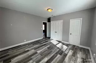 715 Grover St, Gastonia, NC 28054 - Photo 10