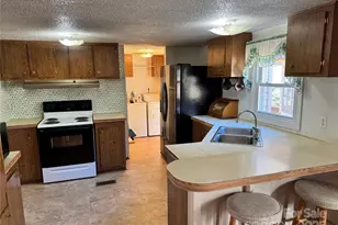 2448 Christopher Rd, Morganton, NC 28655 - Photo 8