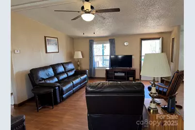 2448 Christopher Road, Morganton, NC 28655 - Photo 4