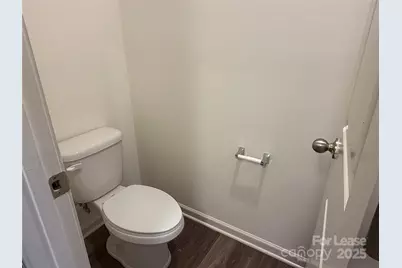 2525 Oakdale Road, Charlotte, NC 28216 - Photo 10