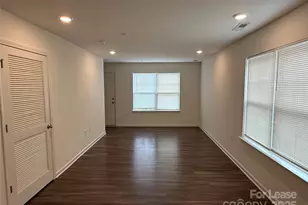 2525 Oakdale Rd, Charlotte, NC 28216 - Photo 2