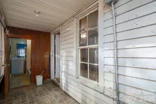 606 Frank St, Cherryville, NC 28021 - Photo 14