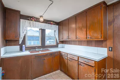 606 Frank Street, Cherryville, NC 28021 - Photo 8