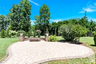 125 S San Agustin Dr, Mooresville, NC 28117 - Photo 38