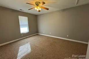 2009 Grandhaven Dr, Mount Holly, NC 28120 - Photo 10