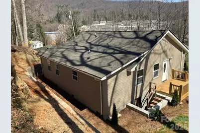 841 B Charlotte Highway, Fairview, NC 28730 - Photo 24