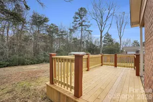 9715 Starwood Dr, Charlotte, NC 28215 - Photo 22