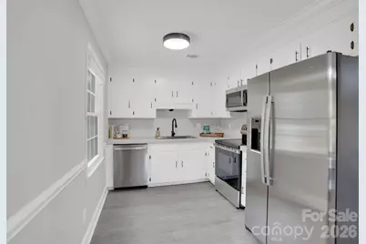 9715 Starwood Drive, Charlotte, NC 28215 - Photo 8