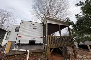 110 Sycamore St, New London, NC 28127 - Photo 18