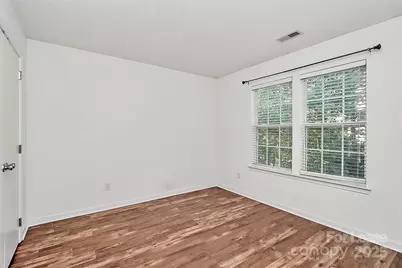 5028 Silabert Avenue, Charlotte, NC 28205 - Photo 8