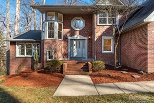 214 Blake Mountain Cir, Asheville, NC 28803 - Photo 2