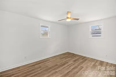 820 Dale Avenue, Charlotte, NC 28216 - Photo 28