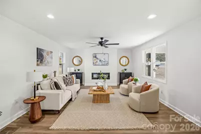 820 Dale Avenue, Charlotte, NC 28216 - Photo 6