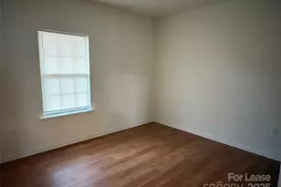 7167 Somerset Springs Dr, Charlotte, NC 28262 - Photo 6