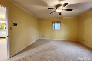 2919 Teton Dr, Newton, NC 28658 - Photo 16