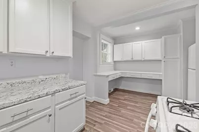 3724 Commonwealth Avenue, Charlotte, NC 28205 - Photo 6