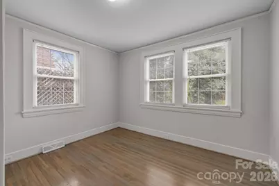 3724 Commonwealth Avenue, Charlotte, NC 28205 - Photo 16