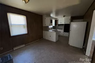 2724 Mary Ave, Gastonia, NC 28052 - Photo 12