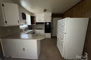 2724 Mary Ave, Gastonia, NC 28052 - Photo 10