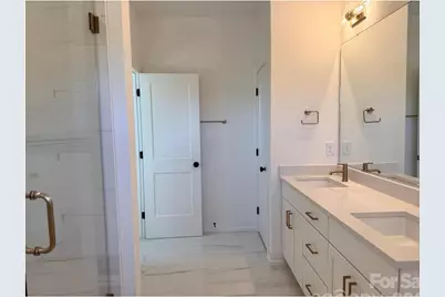 3926 Sarah Drive, Charlotte, NC 28217 - Photo 28