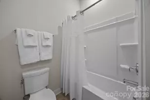 1016 Dali Blvd, Mount Holly, NC 28120 - Photo 20