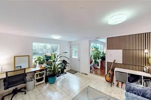 1136 E Woodlawn Rd, Charlotte, NC 28209 - Photo 8