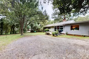 1136 E Woodlawn Rd, Charlotte, NC 28209 - Photo 24