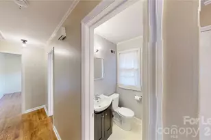 1136 E Woodlawn Rd, Charlotte, NC 28209 - Photo 22