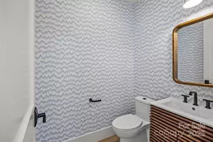 1607 Tippah Park Ct, Charlotte, NC 28205 - Photo 18