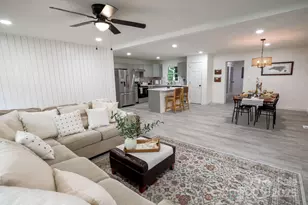 2518 Cove Creek Dr, Gastonia, NC 28056 - Photo 6