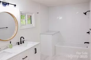 2518 Cove Creek Dr, Gastonia, NC 28056 - Photo 14