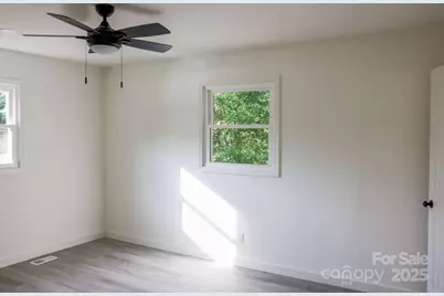 2518 Cove Creek Drive, Gastonia, NC 28056 - Photo 20