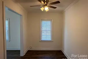 2203 Highland St, Charlotte, NC 28208 - Photo 6